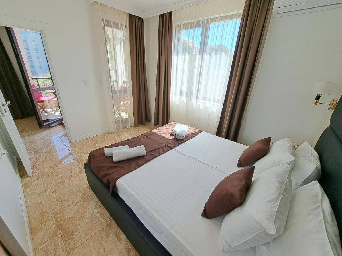 Onyx 2 Private Apartments Sveti Vlas Exteriör bild