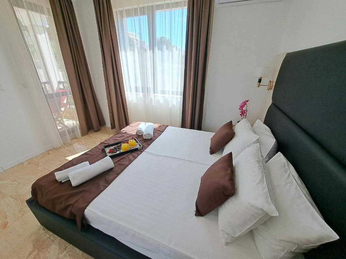 Onyx 2 Private Apartments Sveti Vlas Exteriör bild