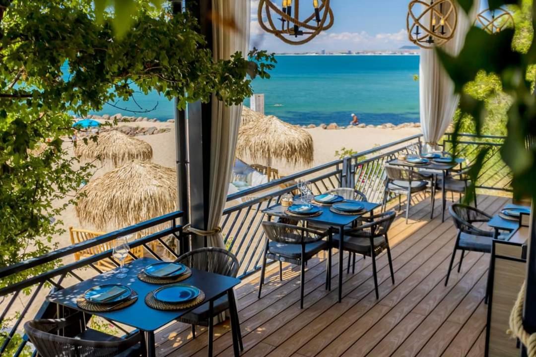 Onyx 2 Private Apartments Sveti Vlas Exteriör bild