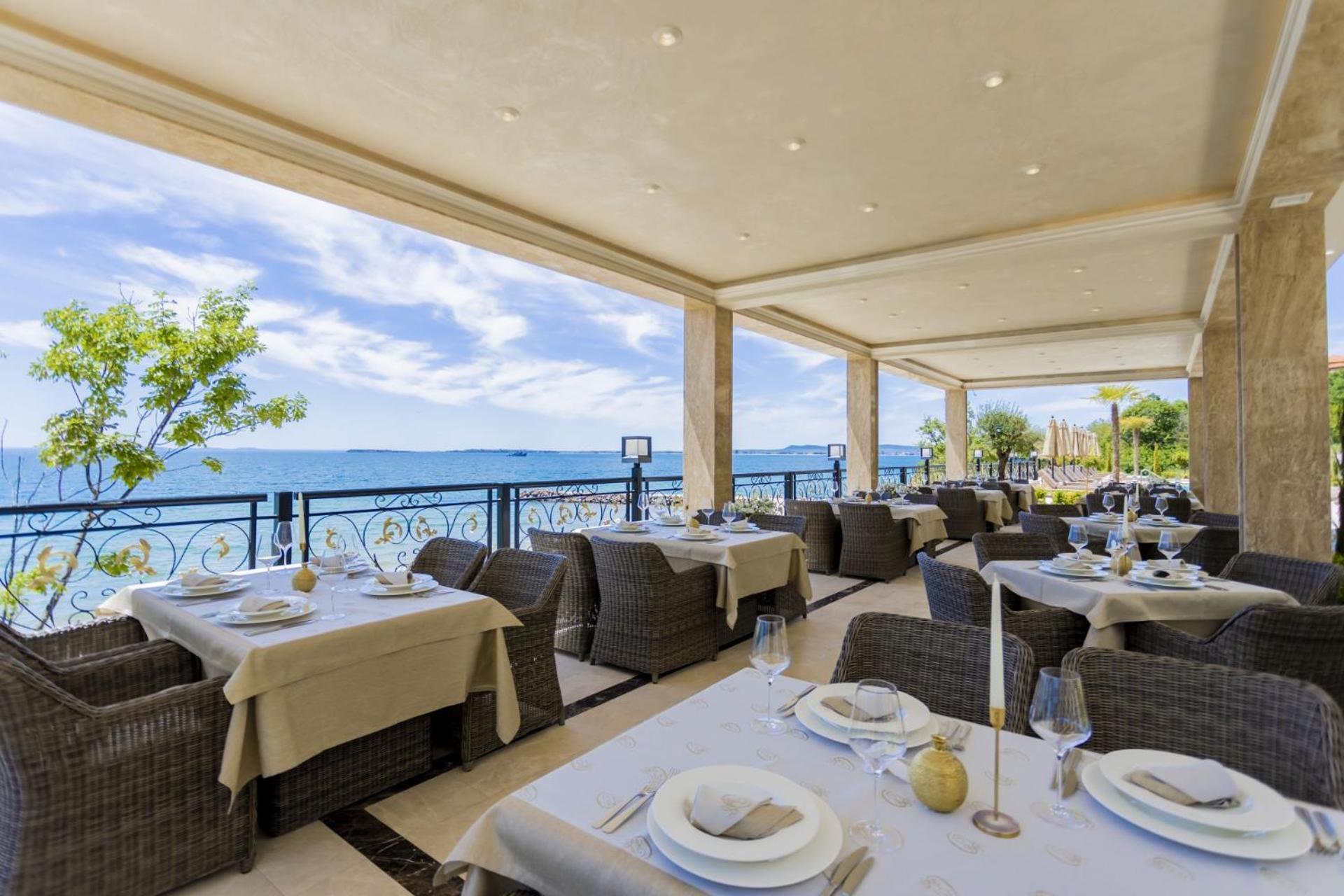 Onyx 2 Private Apartments Sveti Vlas Exteriör bild